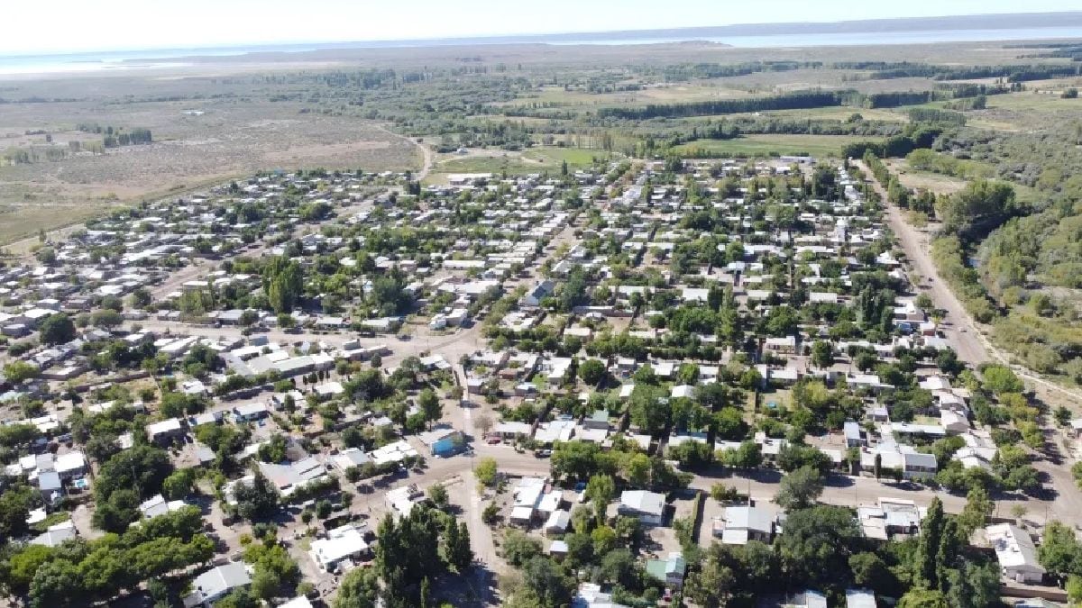 Picún Leufú licita el fin de un reclamo viejo: gas y cloacas para el barrio Portal de las Rosas