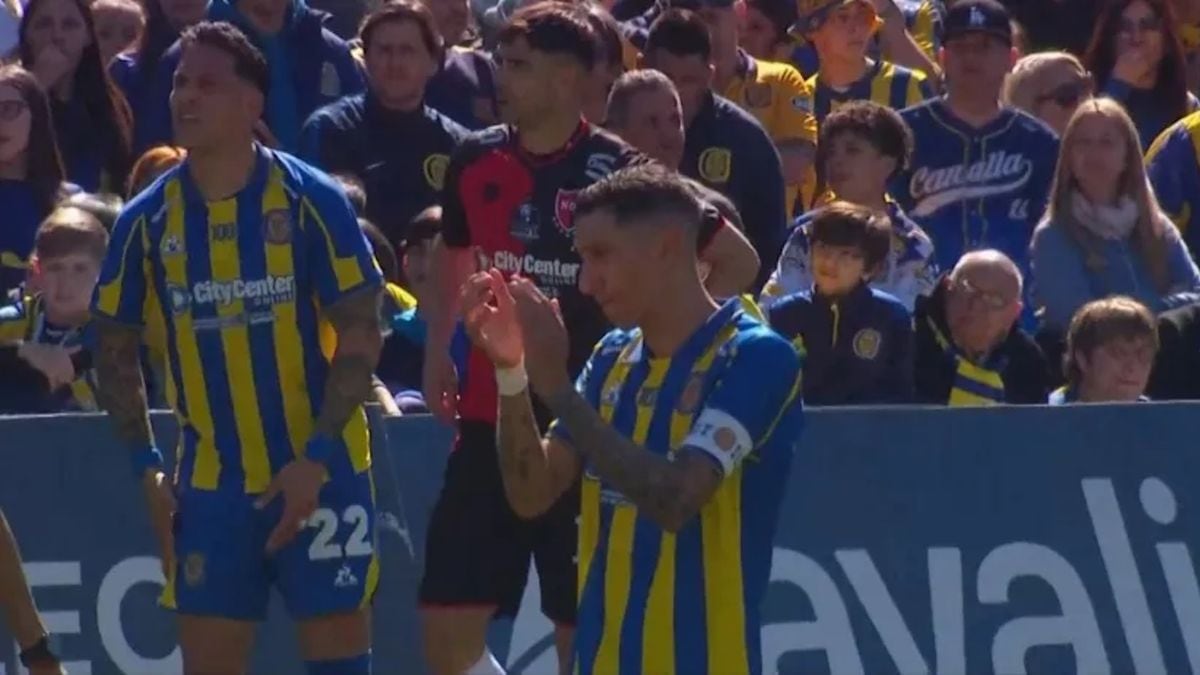 El clásico rosarino se detuvo para aplaudir a Messi y terminó en empate con sabor a poco