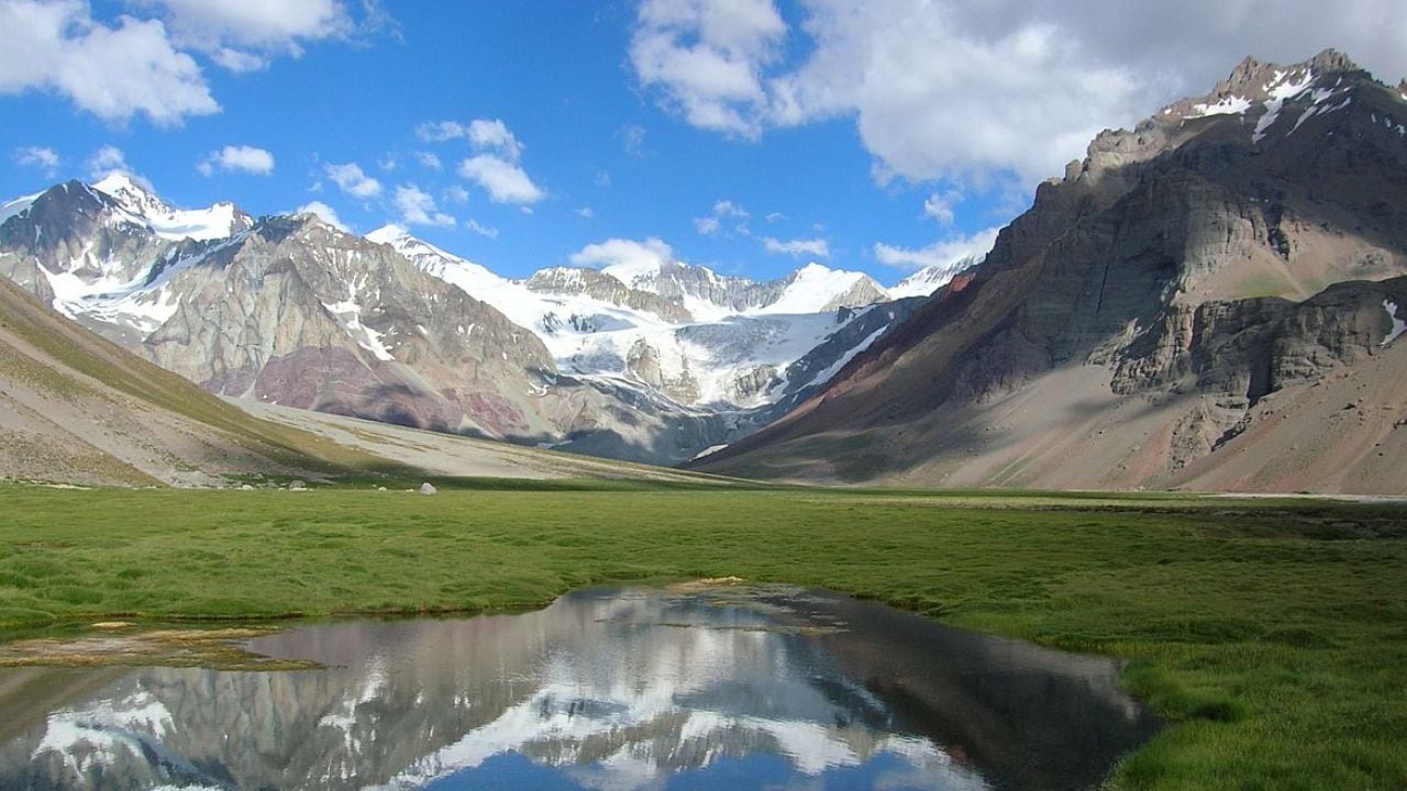 Cinco montañas argentinas, a un paso de un sello internacional que las ubique en el mapa del turismo de altura
