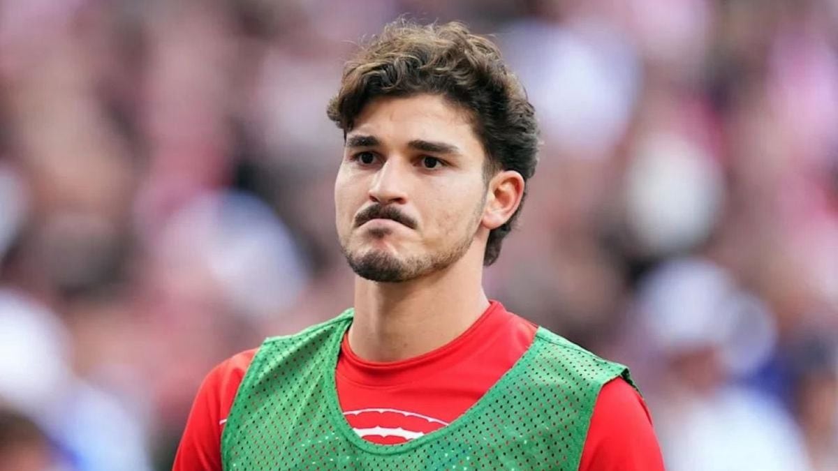 Julián Álvarez se cuida: una sobrecarga muscular lo marginó de la visita a San Sebastián