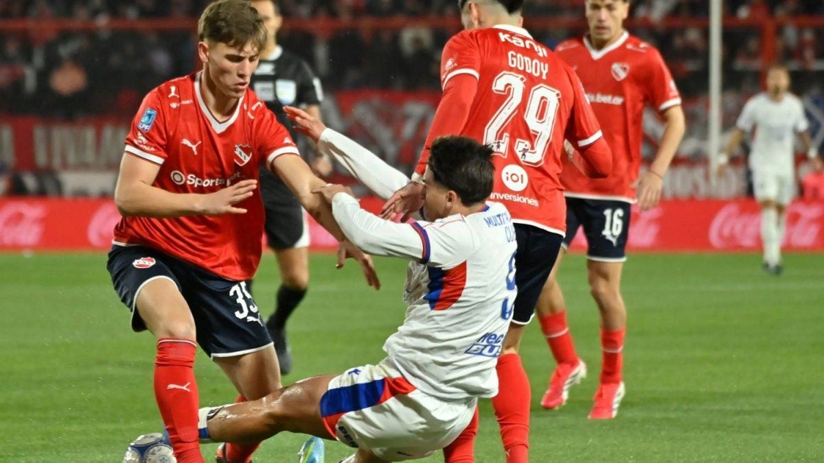 Independiente y San Lorenzo se repartieron un punto que no conforma a ninguno en Avellaneda
