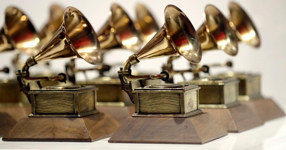 Siete candidaturas para CA7RIEL & Paco Amoroso y una camada argentina con presencia en todas las categorías de los Latin Grammy 2026