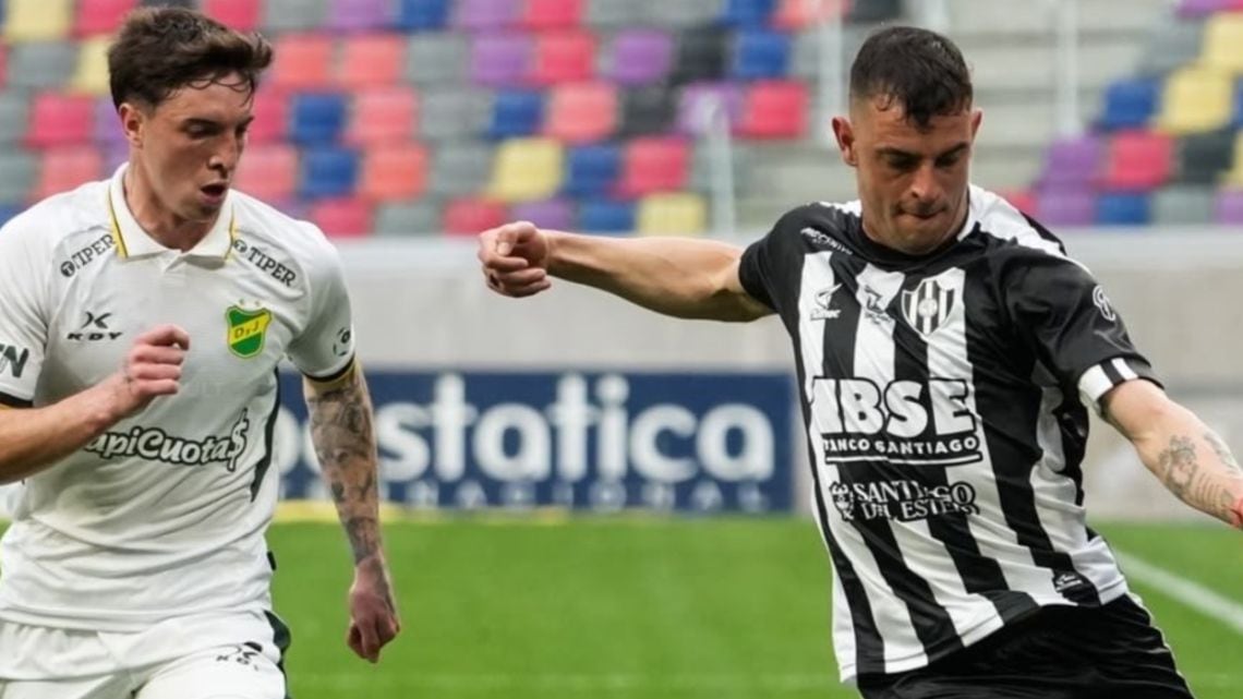 Central Córdoba arañó el empate en Santiago del Estero con un penal que se ejecutó dos veces
