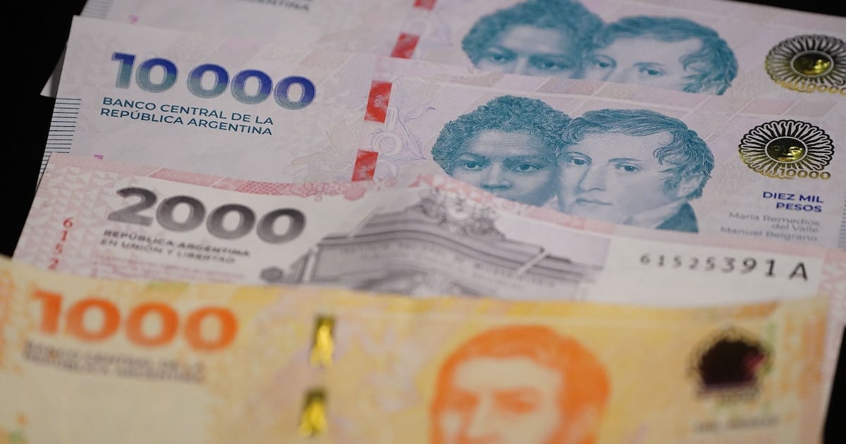 El billete de mil pesos perdió casi todo su poder de compra y cede terreno frente a los de mayor denominación