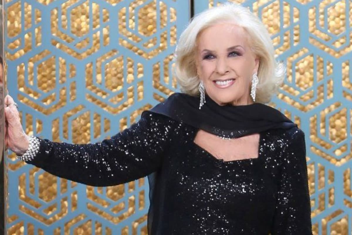 Mirtha Legrand volvió a quedar internada en el Mater Dei con un cuadro compatible con neumopatía