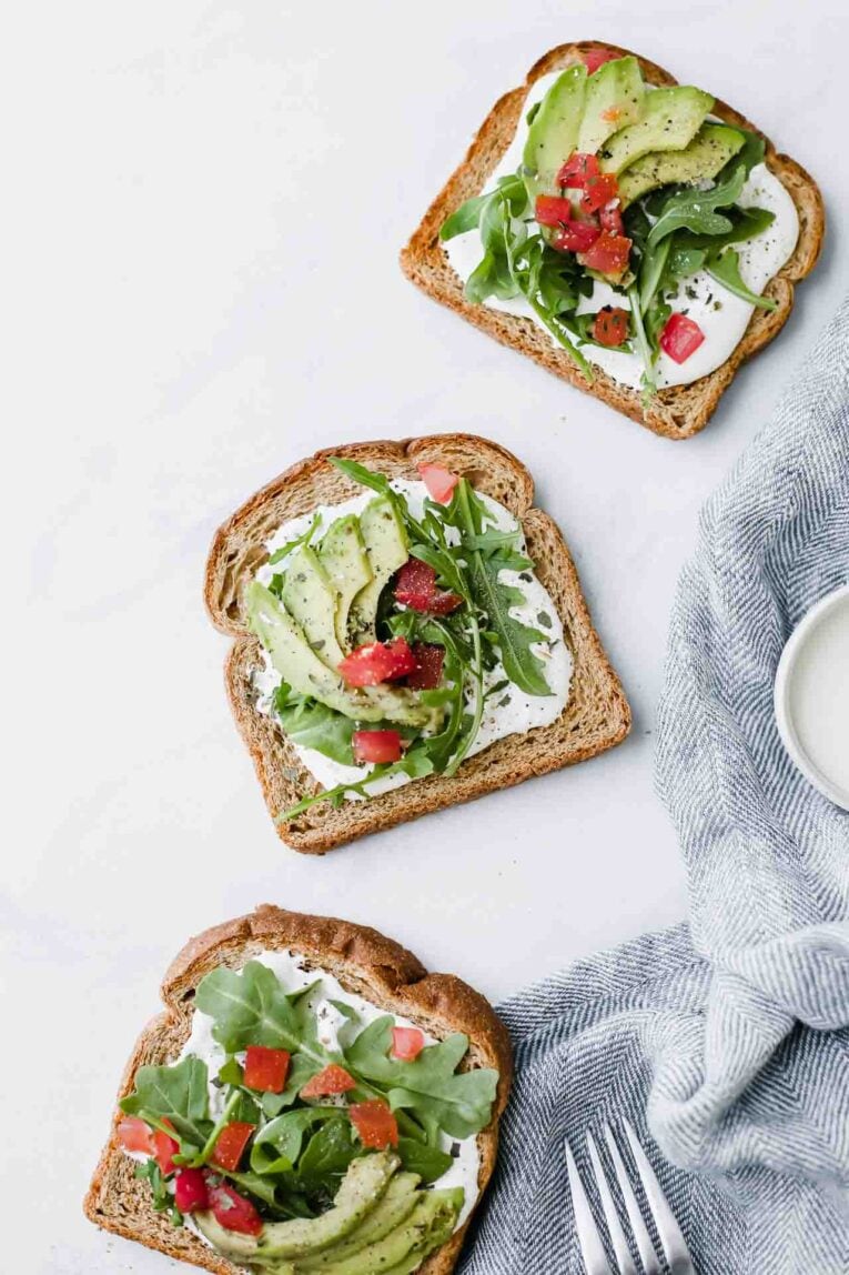 Tostadas con palta: cinco variantes para salir de la rutina sin complicarse en la cocina