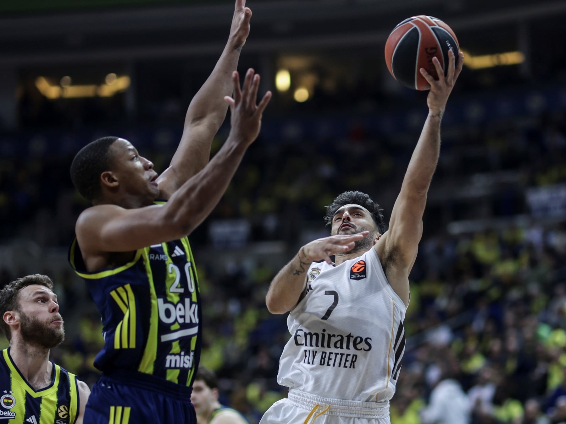 Gonzalo Corbalán desembarca en Valencia y se suma al lote argentino de la Euroliga