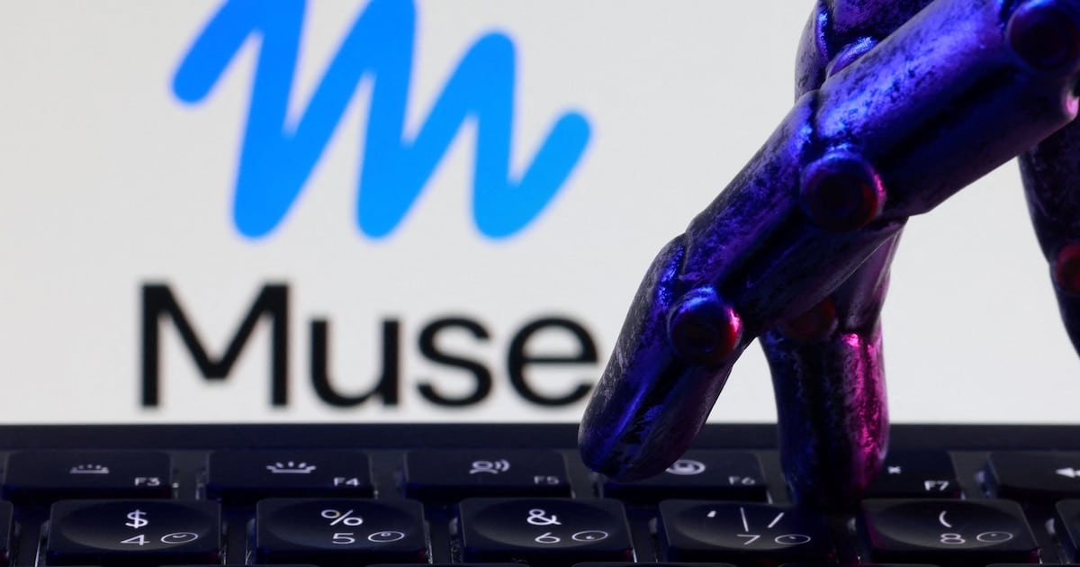 Matt Robb, el youtuber que se topó con la cara B de Muse: la IA de Meta que negoció sin pedir permiso