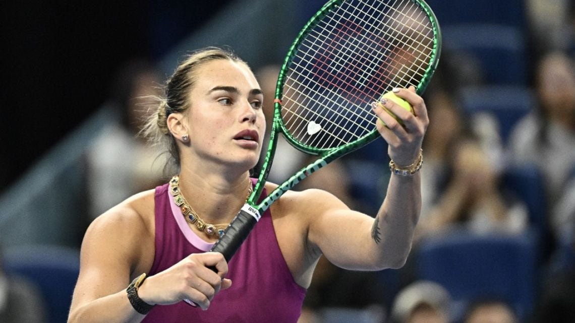 Aryna Sabalenka debuta en el WTA 1000 de Pekín con una victoria sobre Renata Zarazúa y sigue a la caza de Rybakina