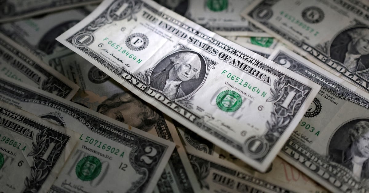 La cotización bancaria cedió cinco pesos en cinco ruedas y cerró la semana en $1.540