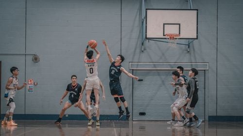 Valencia pasó por encima de ASVEL en Lyon y estiró su condición de invicto en la Euroliga