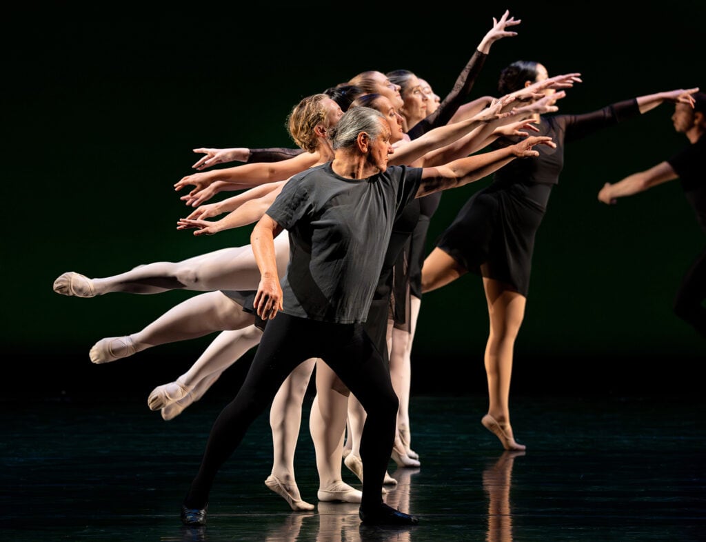 El Baile Infinito: cuando los recuerdos de abuelos y abuelas se vuelven danza en el escenario