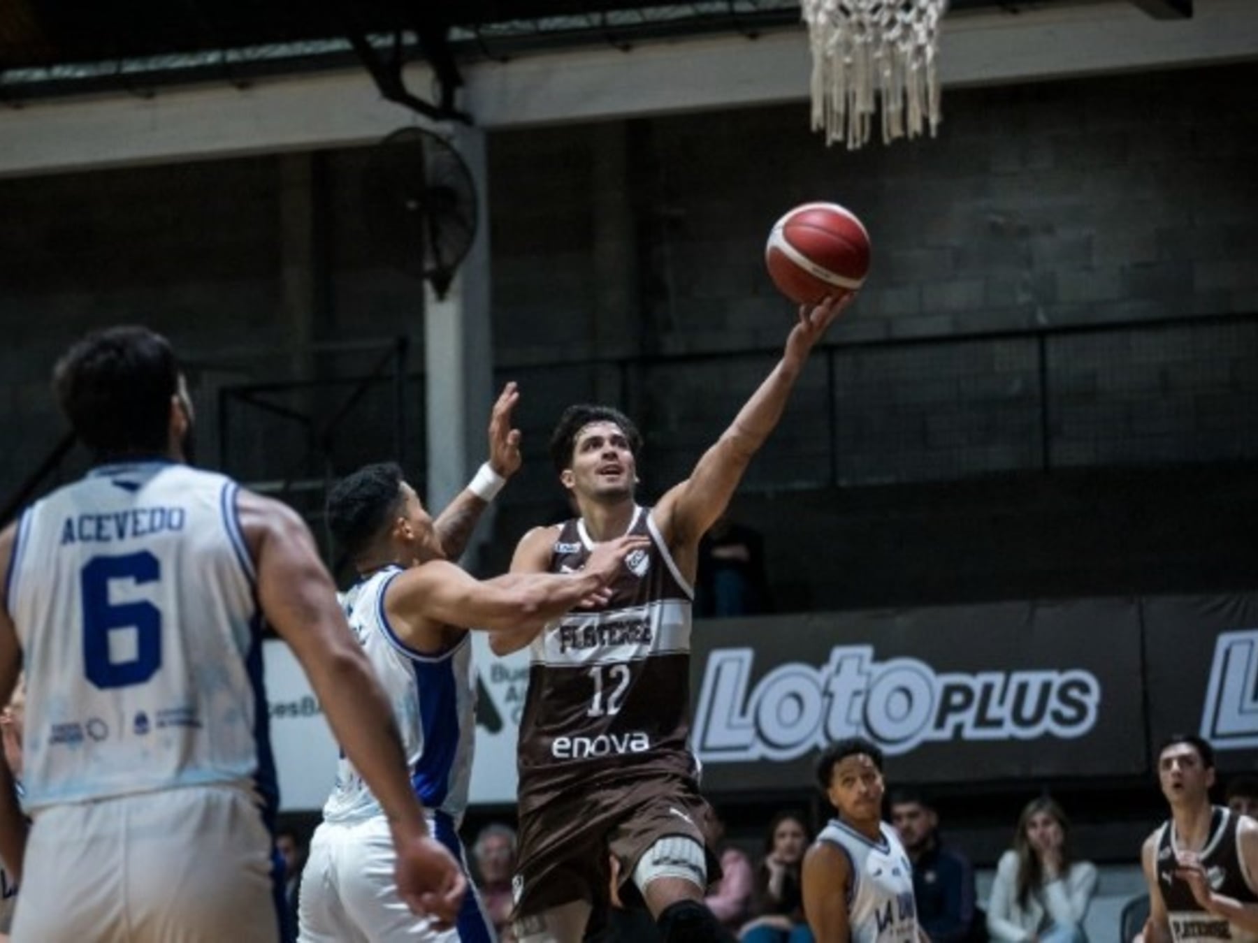 La Unión se trajo de Vicente López un triunfo de dientes apretados ante un Platense que no levanta
