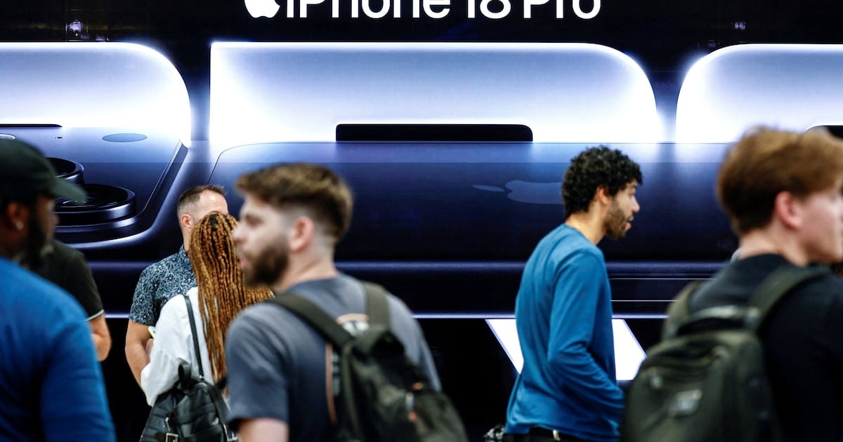 El iPhone 18 Pro salió más caro por la moda de la inteligencia artificial y a Apple le salió mal la jugada