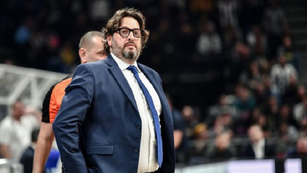 El Baskonia corta a Galbiati y piensa en Perasovic para enderezar el rumbo europeo