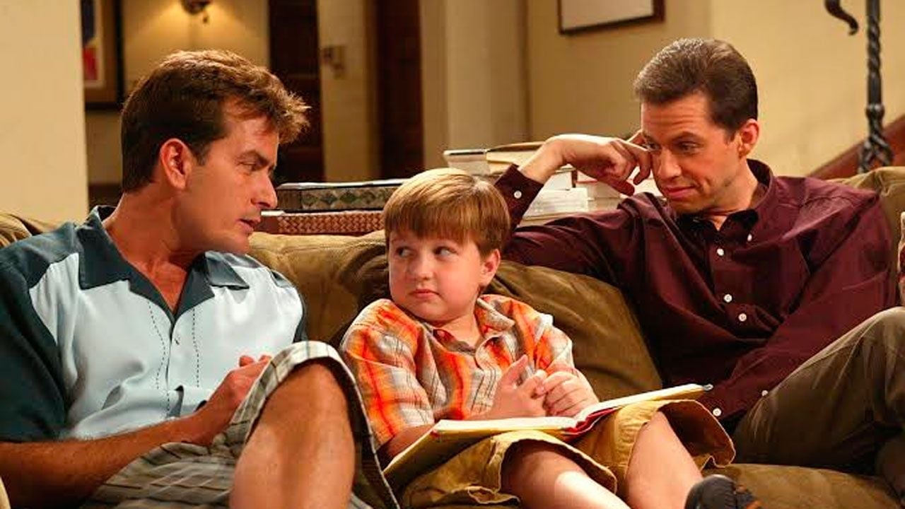 La oferta de 750.000 dólares por capítulo que Hugh Grant dejó en la mesa y Ashton Kutcher aceptó