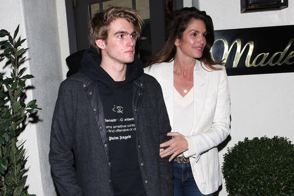 Cindy Crawford habló casi un mes después de la muerte de su hijo y eligió una foto en blanco y negro para despedirlo