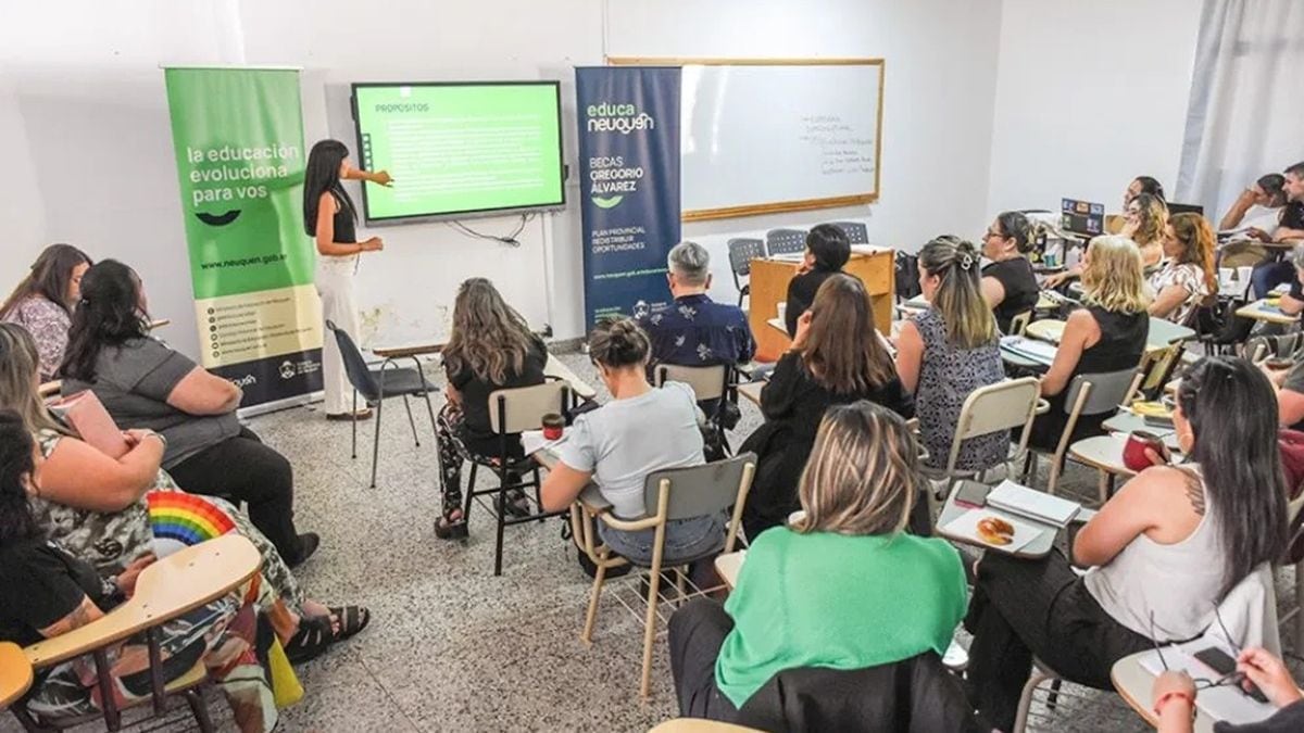 Neuquén aprobó 438 Becas Gregorio Álvarez y prepara el pago antes de fin de mes