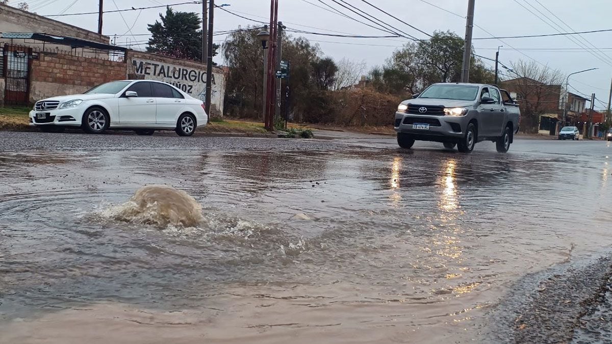 Semana bajo alerta en Neuquén: cuándo se viene el agua y qué día hay que quedarse en casa