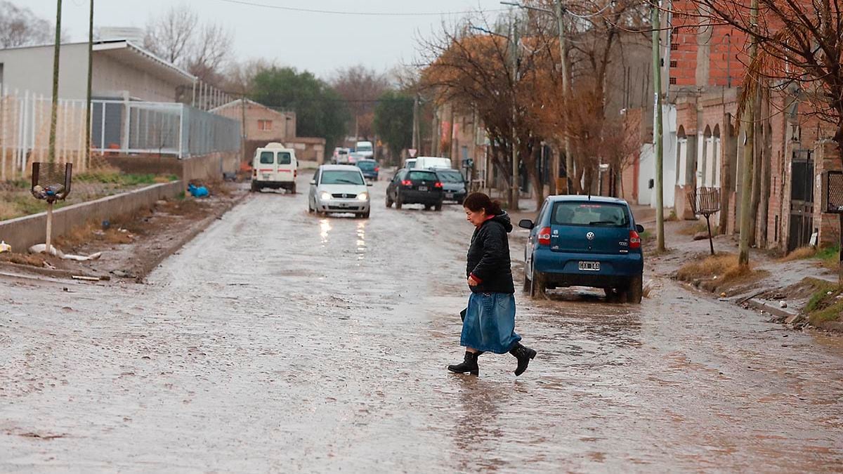Suelos saturados y arroyos que vuelven a correr: cómo se prepara Neuquén para el impacto del fenómeno de El Niño