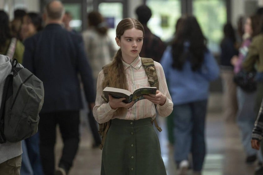 Carrie, la nena que aprendió a rebelarse leyendo los libros que su madre le prohibía