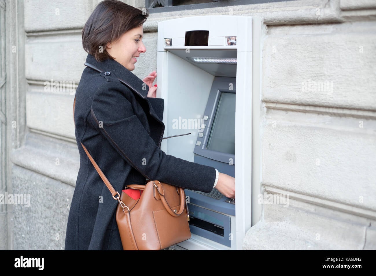 ANSES deposita este viernes haberes previsionales, AUE y desempleo