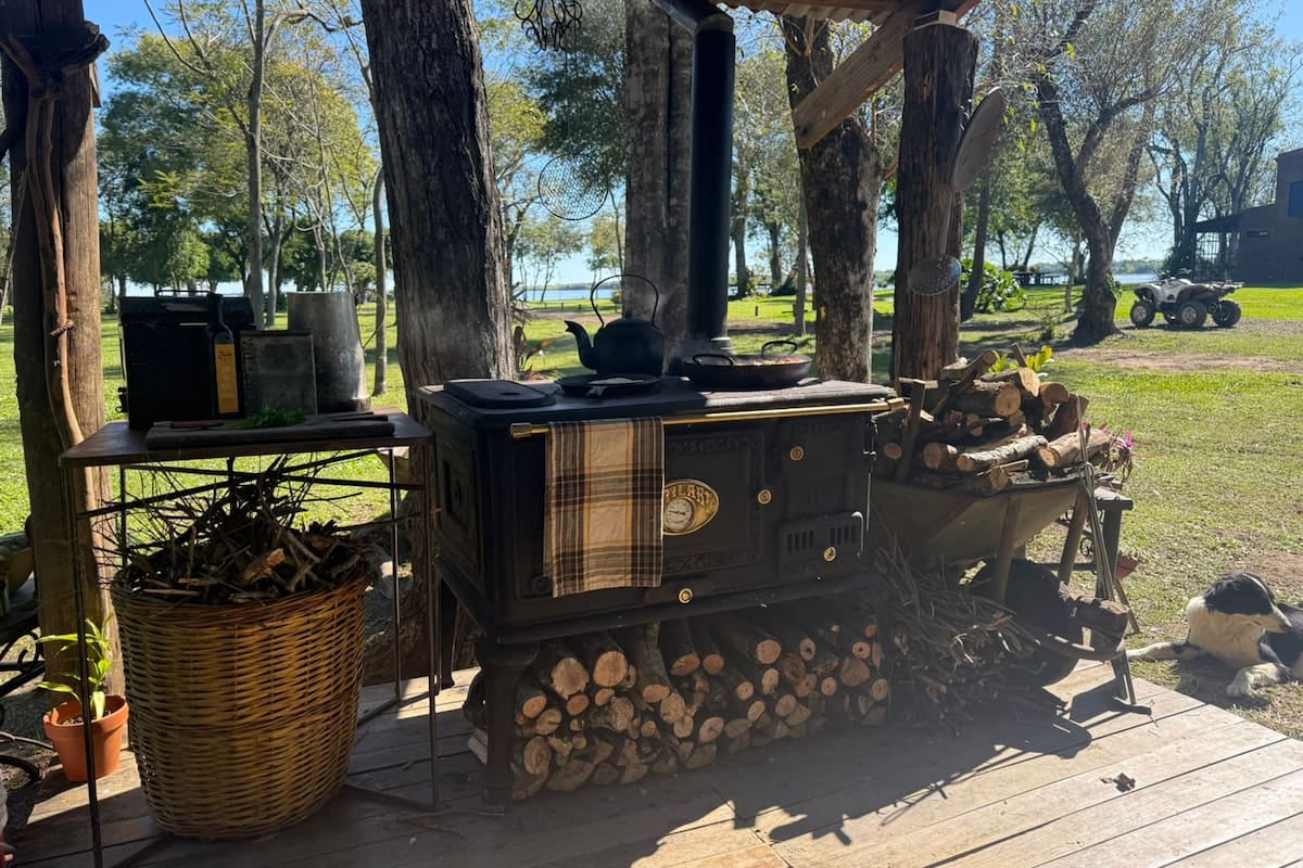 Istilart sostiene la cocina a leña con 128 años de trayectoria y 30 empleados