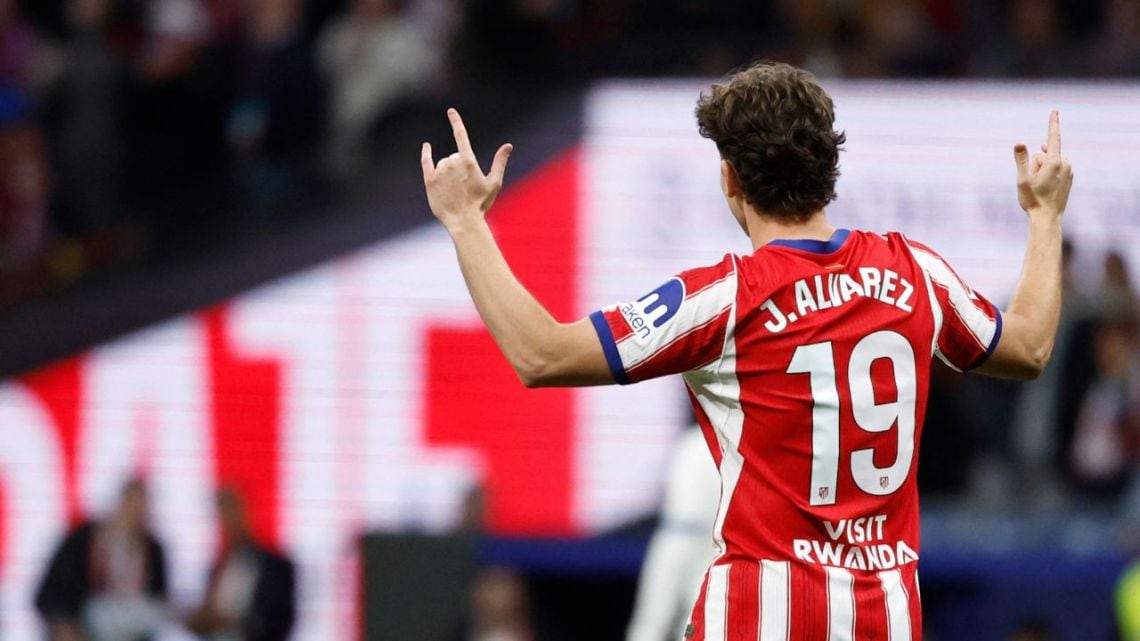 El gol de Álvarez_impulsa al Atlético ante el Deportivo y prolonga su despertar expedientivo
