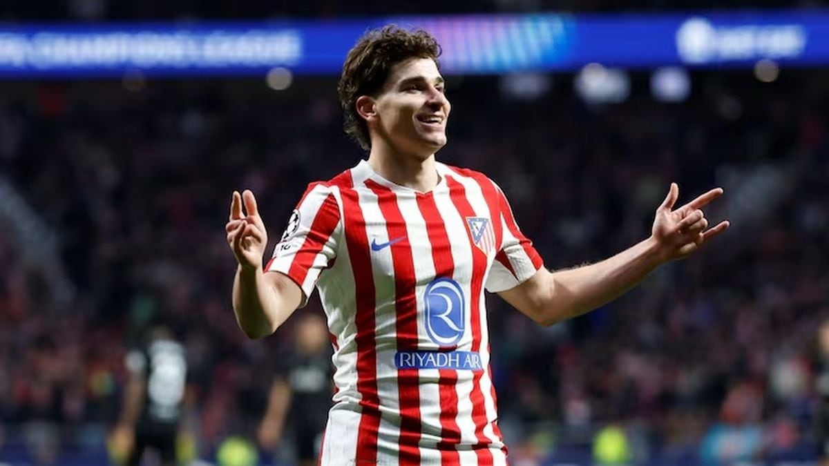 Álvarez Destapó su Golazo y el Atlético Se Quedó a Dos Puntos del Barcelona