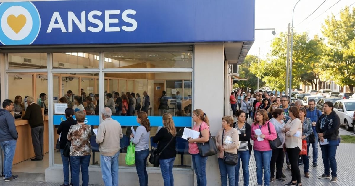 La jubilacion minima pierde hasta 61% frente a la inflacion y el bono congelado agrava la brecha