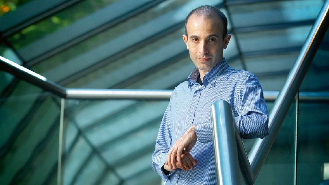 Harari advierte que la inteligencia artificial podría decidir sobre las finanzas sin que entendamos cómo