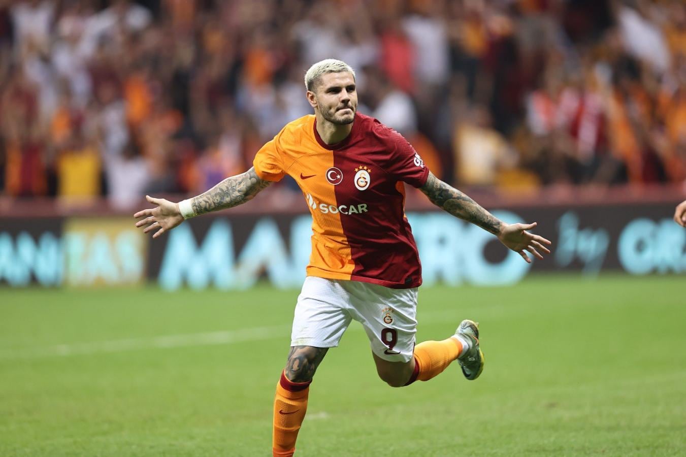 Quién es el delantero que busca el Galatasaray para reemplazar a Icardi en medio del escándalo con Wanda Nara