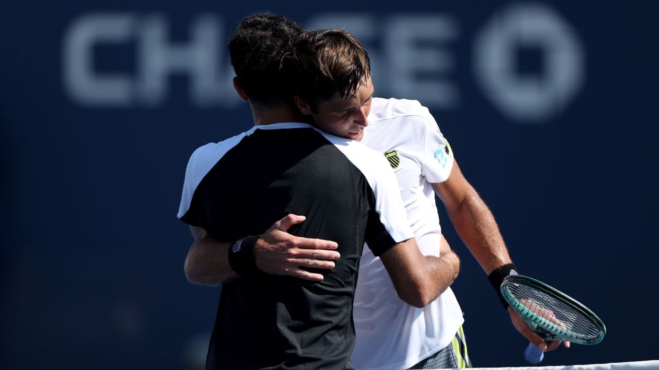 Cerúndolo eliminó a Etcheverry y va contra Zverev en Toronto
