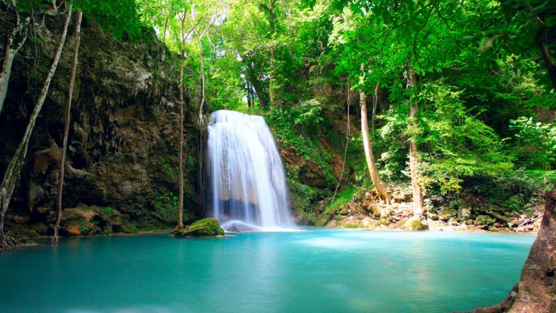 Costa Rica busca desarrollar turismo en su mitad sur, una zona "de bellezas inigualables"