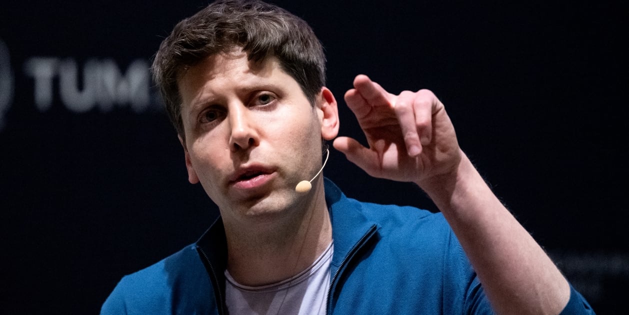 OpenAI presenta Operator: el futuro donde la IA hace tareas por nosotros en el ordenador empieza a hacerse realidad