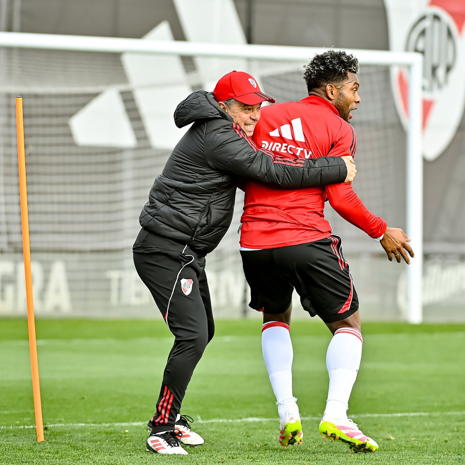 Futuro incierto de Borja: Cambios en River Plate y posibles nuevas incorporaciones