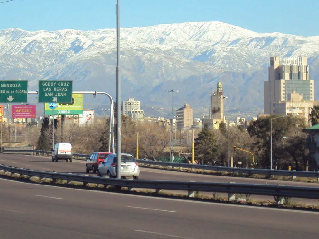 Denunció la muerte de su padre y quedó detenido como sospechoso en Mendoza