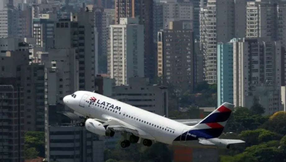 Nueva Línea Aérea Autorizada para Vuelos Regulares Brasil-Bariloche