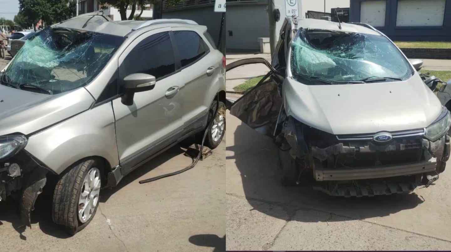 Un automovilista perdió el control y chocó contra un árbol en la ruta 9: dos muertos y un herido