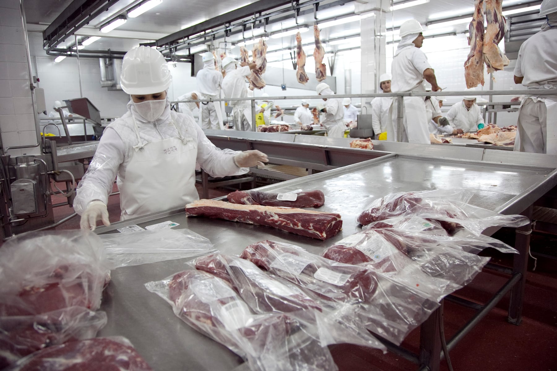 Carne a China: Brasil gana terreno y desplaza a Argentina en exportaciones
