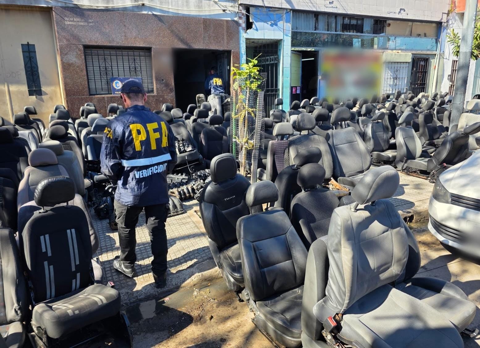 Operativo en CABA: secuestran autopartes robadas por más de $200 millones