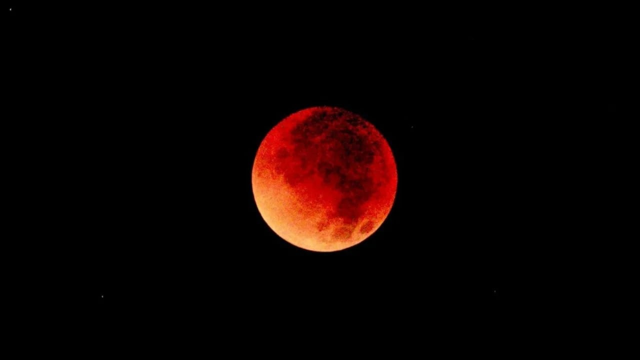 ¿Qué eventos astronómicos marcarán septiembre? De eclipses a un equinoccio