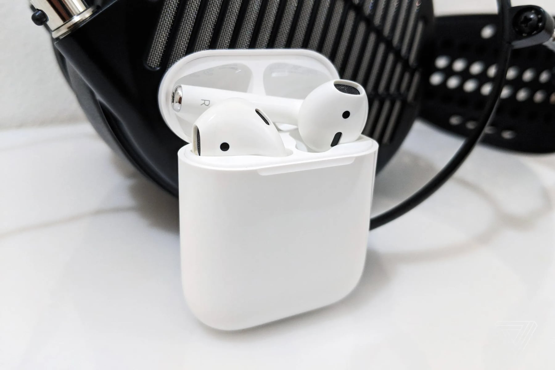 AirPods con cámara y HomePod con pantalla: vistazo a las nuevas apuestas de Apple