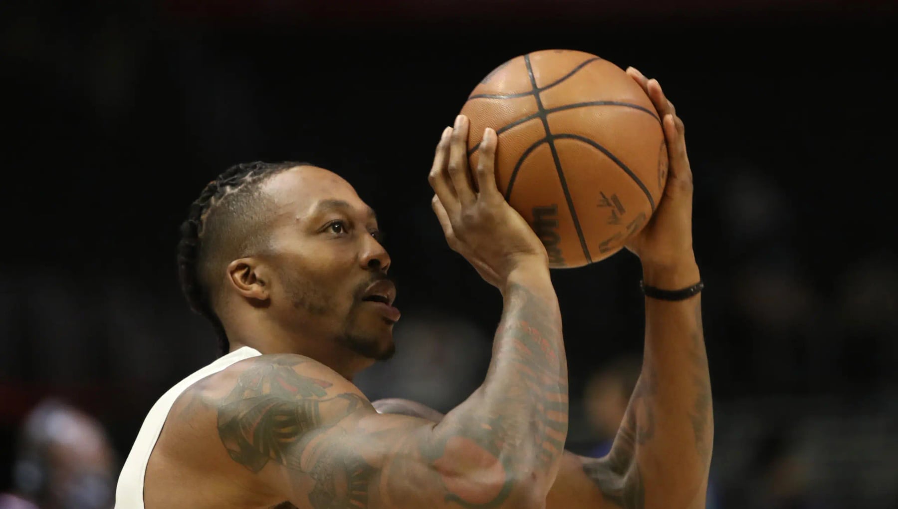 El apogeo de Dwight Howard, referencia para medir a otros pívots