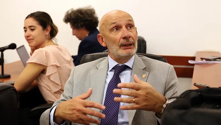 Estafa con planes sociales: audiencia caliente previa al juicio histórico