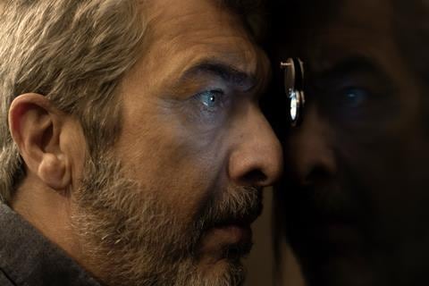 La biopic de Moria Casán en Netflix recrea su enfrentamiento con la policía en plena dictadura