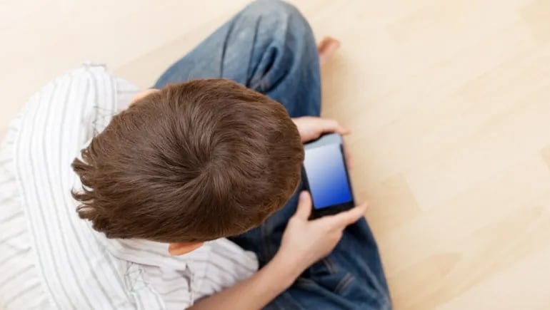 Por estas 5 razones debemos "desintoxicamos" de las redes sociales y superar la abstinencia