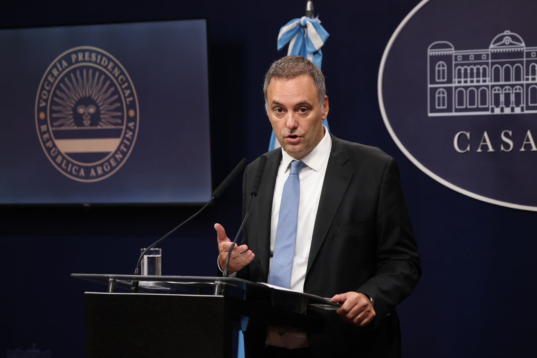 El Gobierno cambia la Ley de Identidad de Género y prohíbe la hormonización en menores