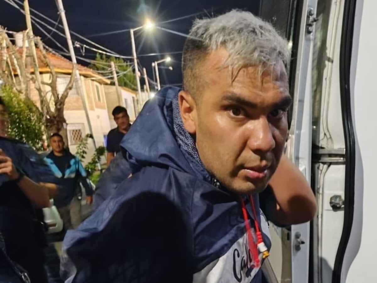 Atracos y secuestros: el prontuario del jefe de la barra de Platense y su espectacular detención