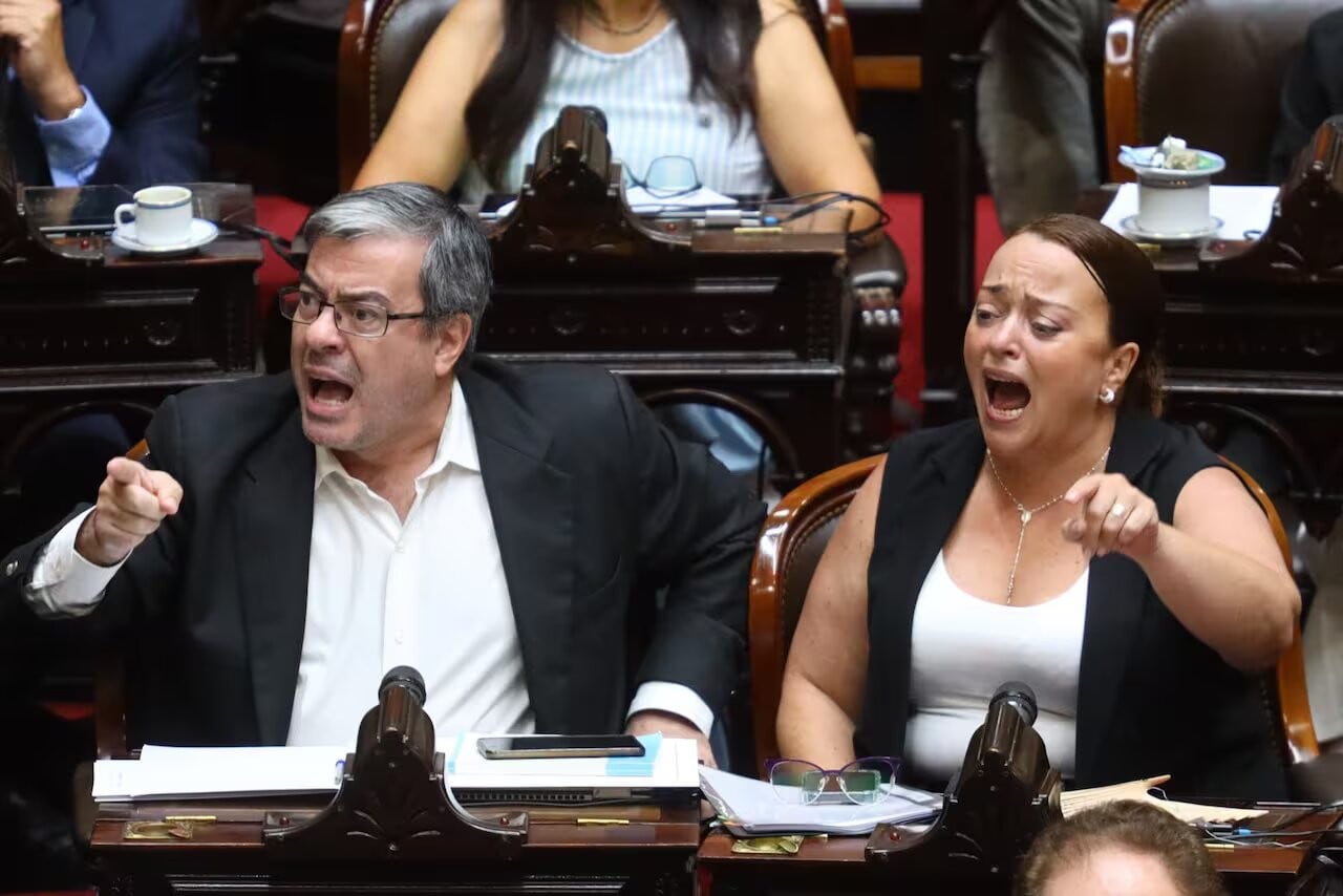 El fin de las PASO agita la interna peronista y complica el escenario para CFK